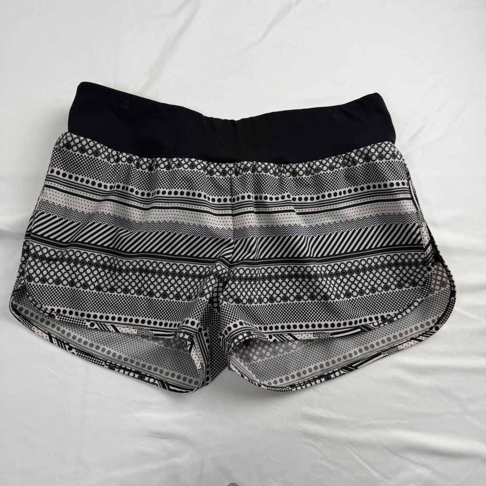 Lorna Jane Black and White Patterned Athletic Shorts